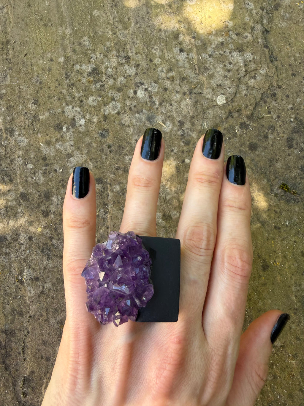 BLACK AMETHYST SQUARE