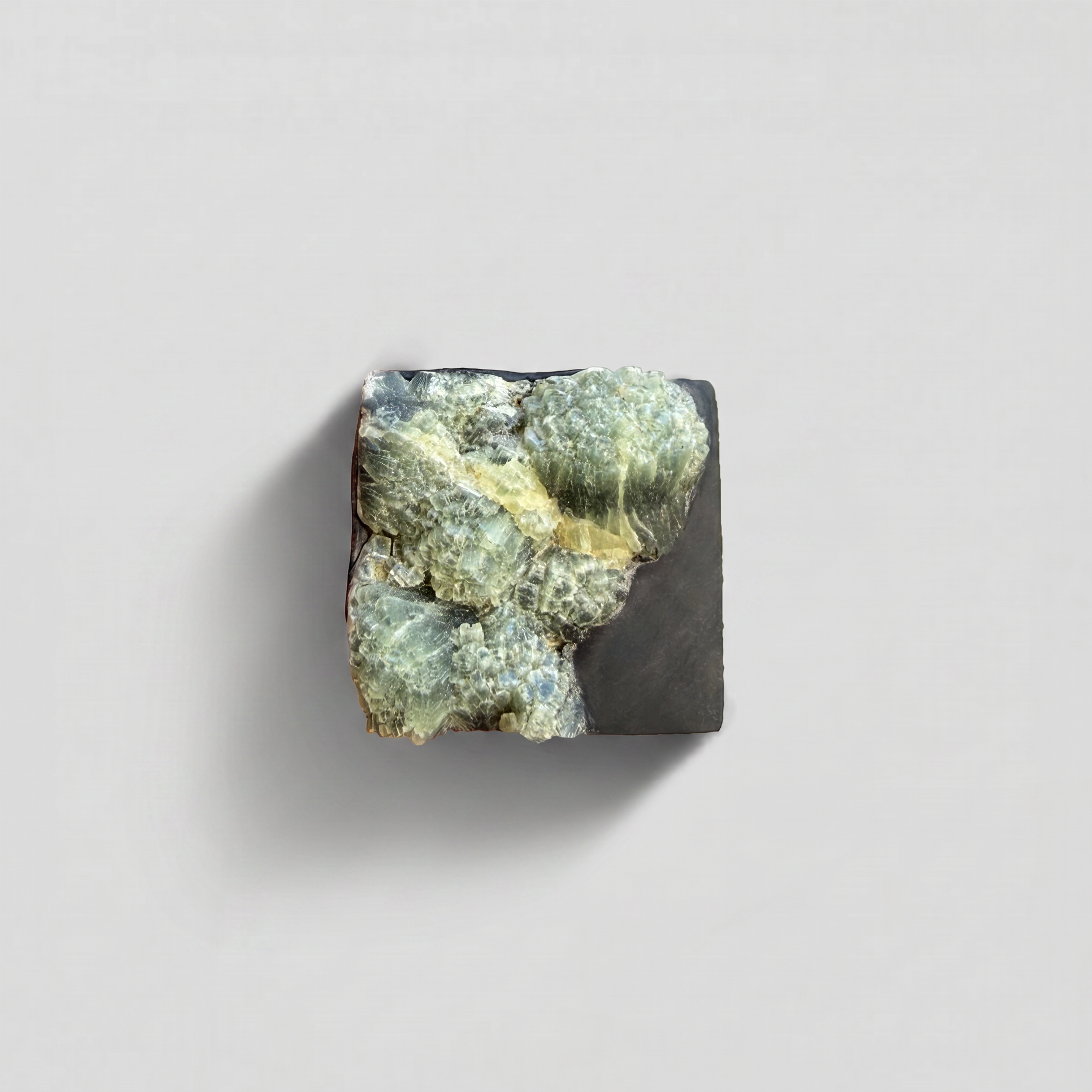 BLACK CHALCEDONY SQUARE